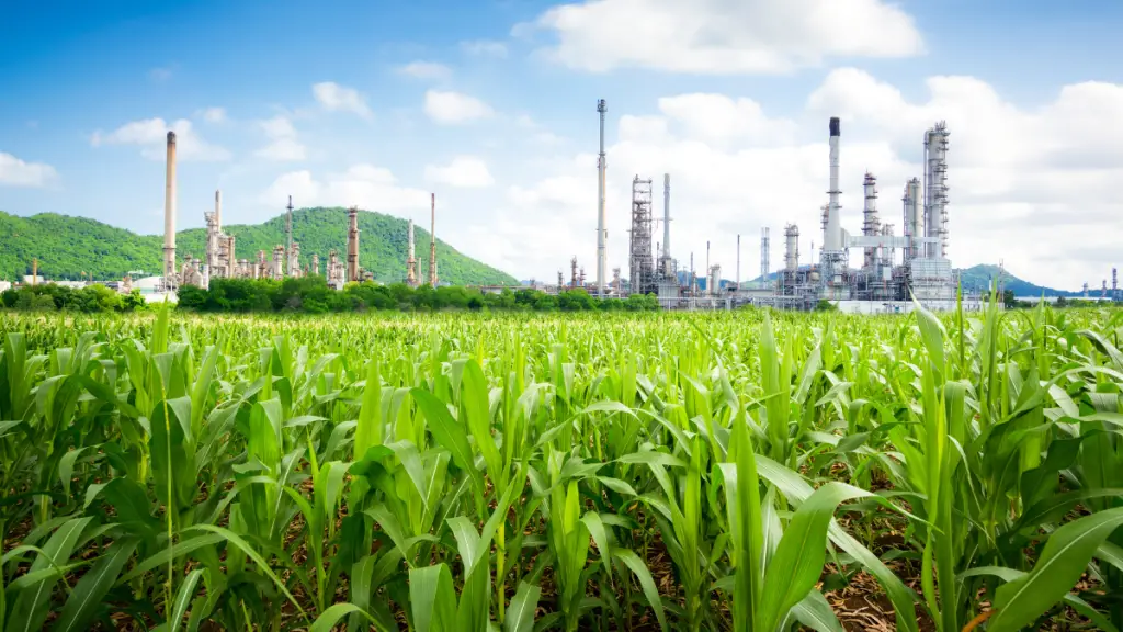 Oil and natural gas refinery