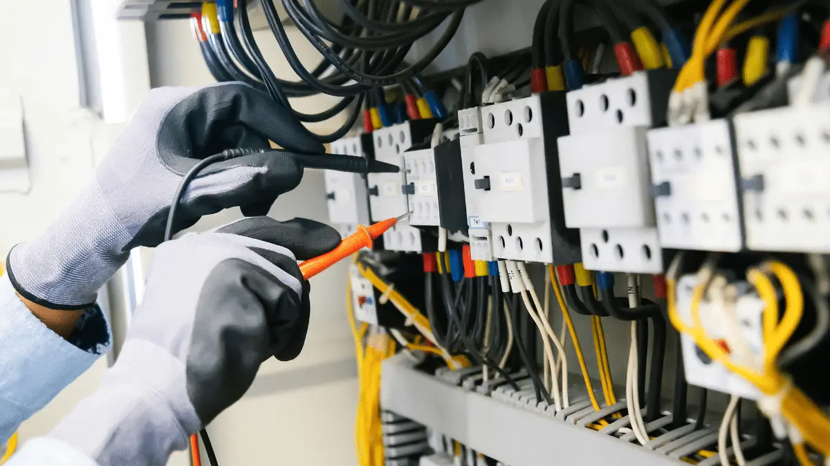 Electrical Engineer tests other electrical installation