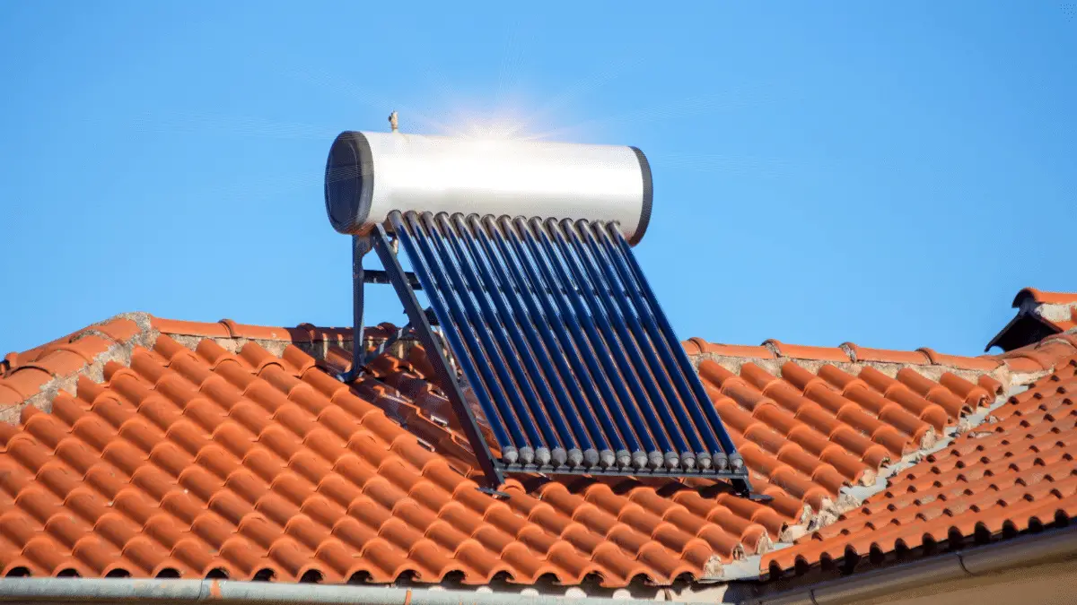 Solar water heater