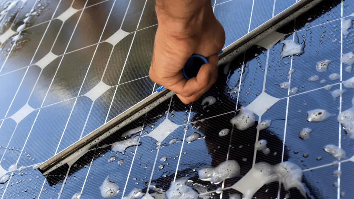 spray and clean solar panel