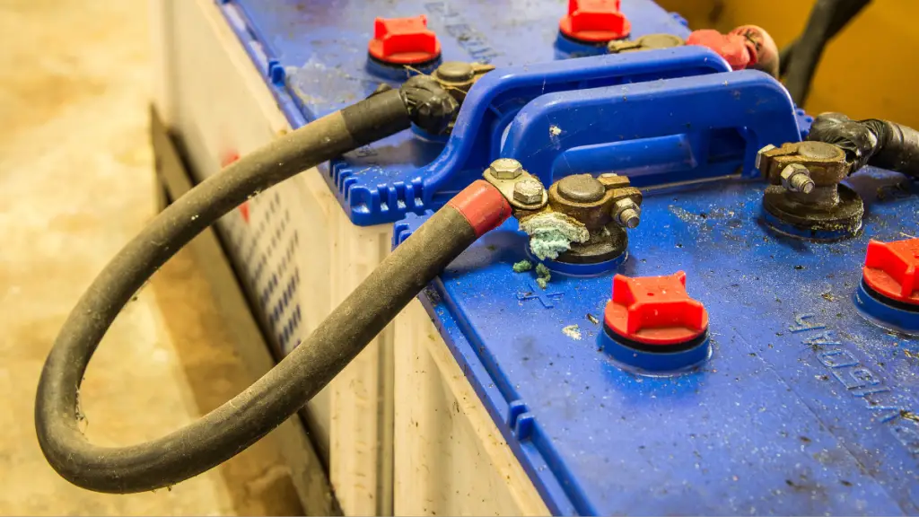 solar batteries store excess energy