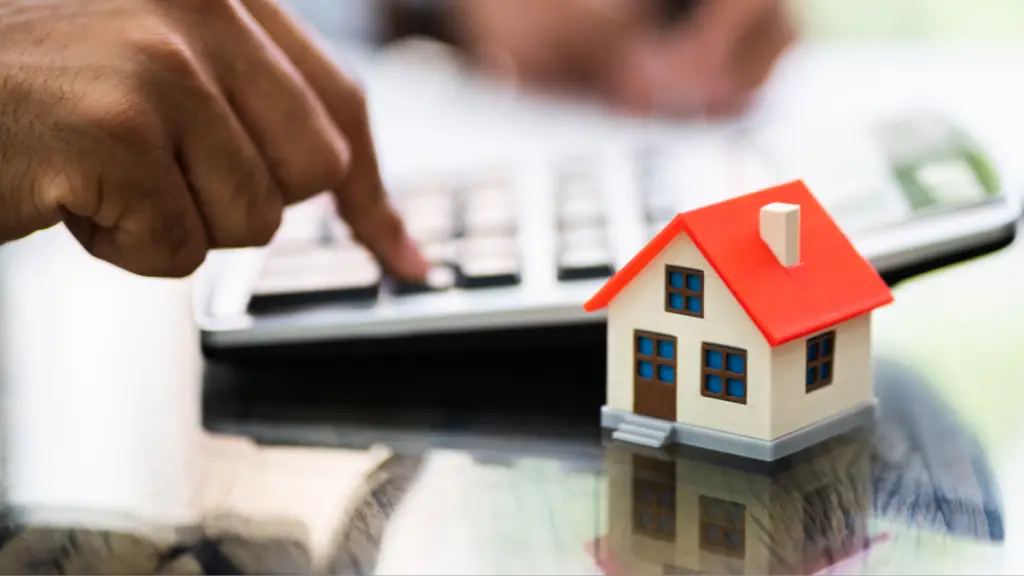 Man appraising home