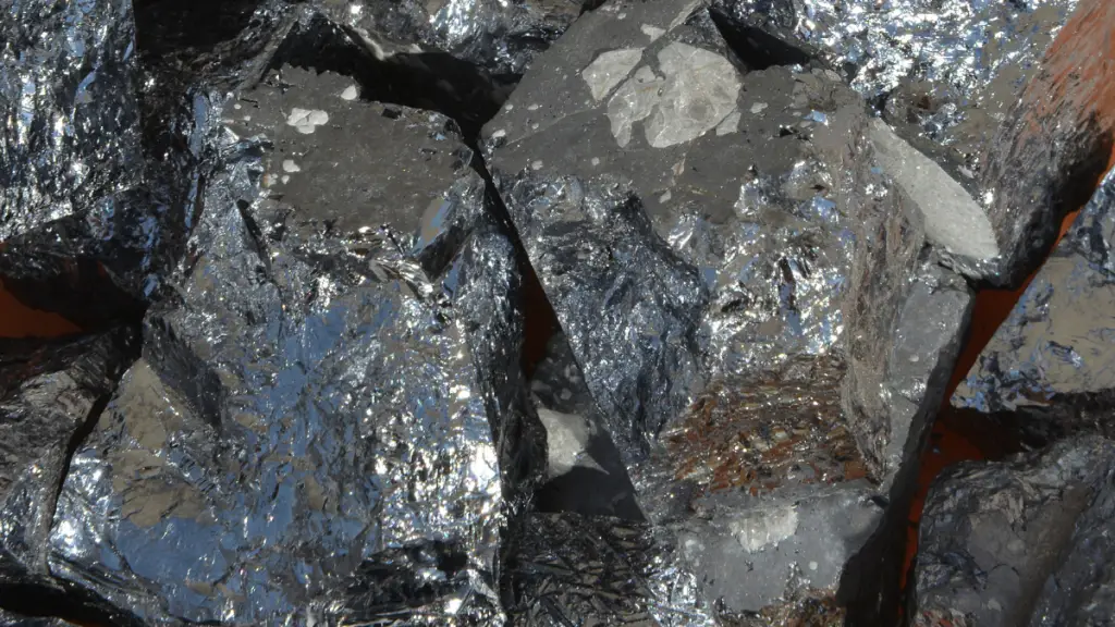 multiple silicon crystals