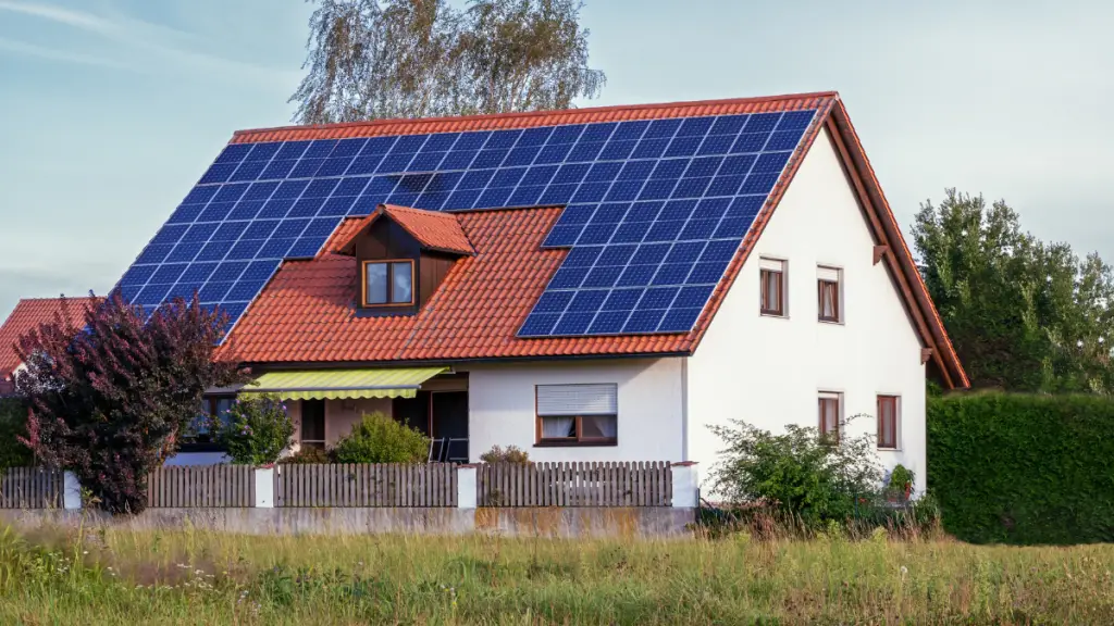 solar panels power a house