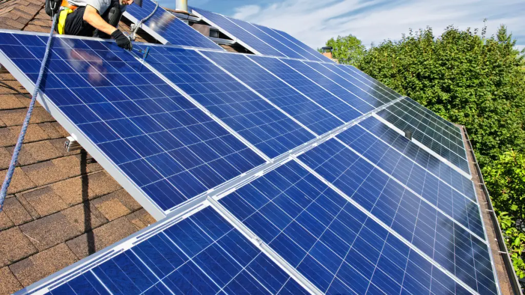 solar wire connected to solar array(2)