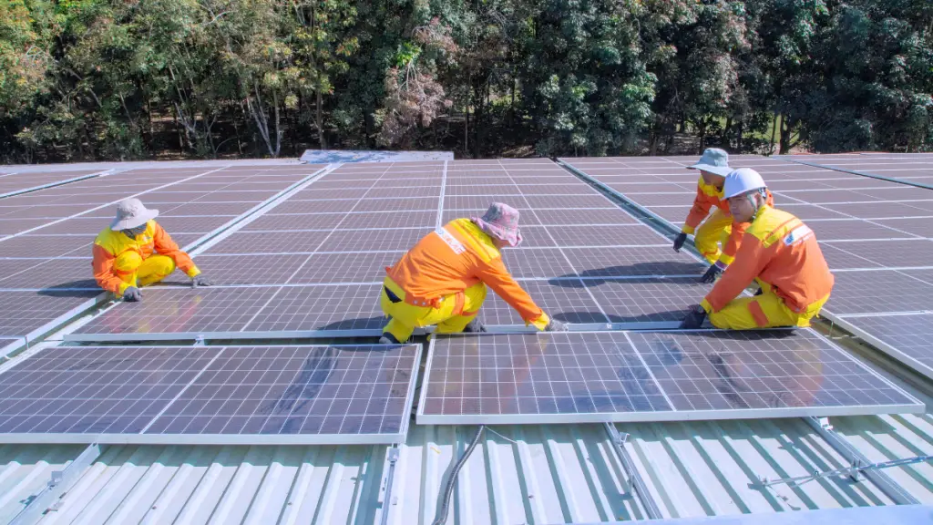 installing solar panels for commercial use
